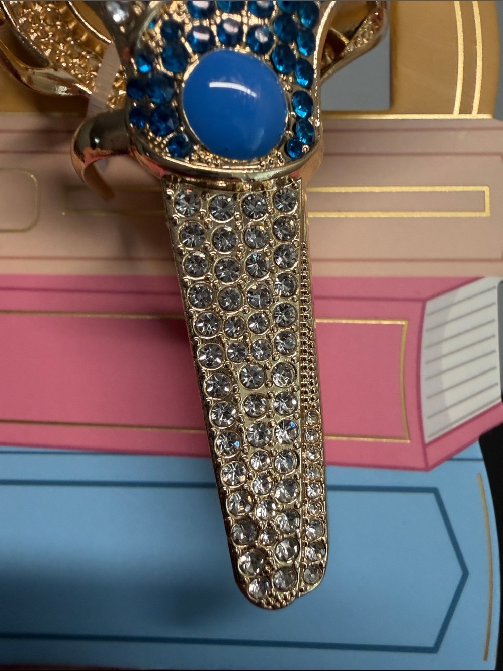 Piper K | Whimsical Rhinestone Scissor Metal Hair Clip - Picture 7 of 8